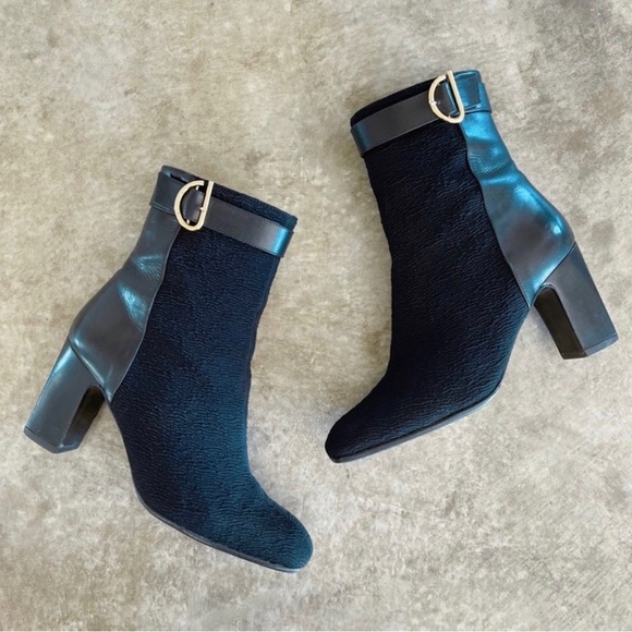 Charles Jourdan Paris Boots - Picture 1 of 1